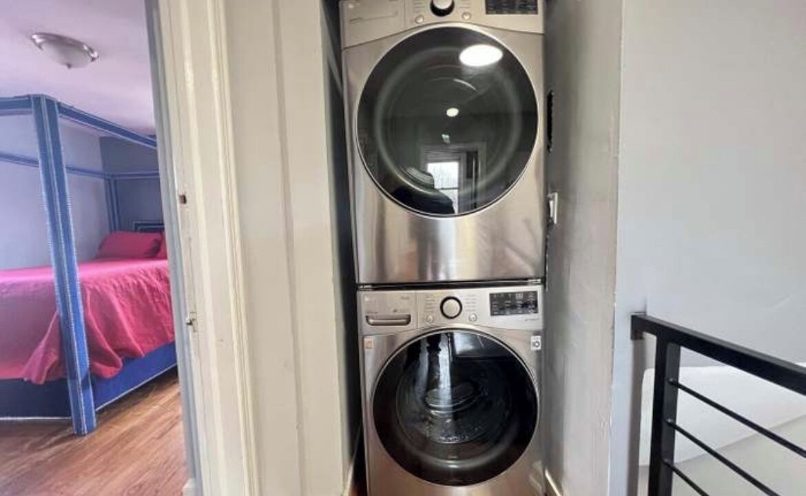 Photo of Others in Washington