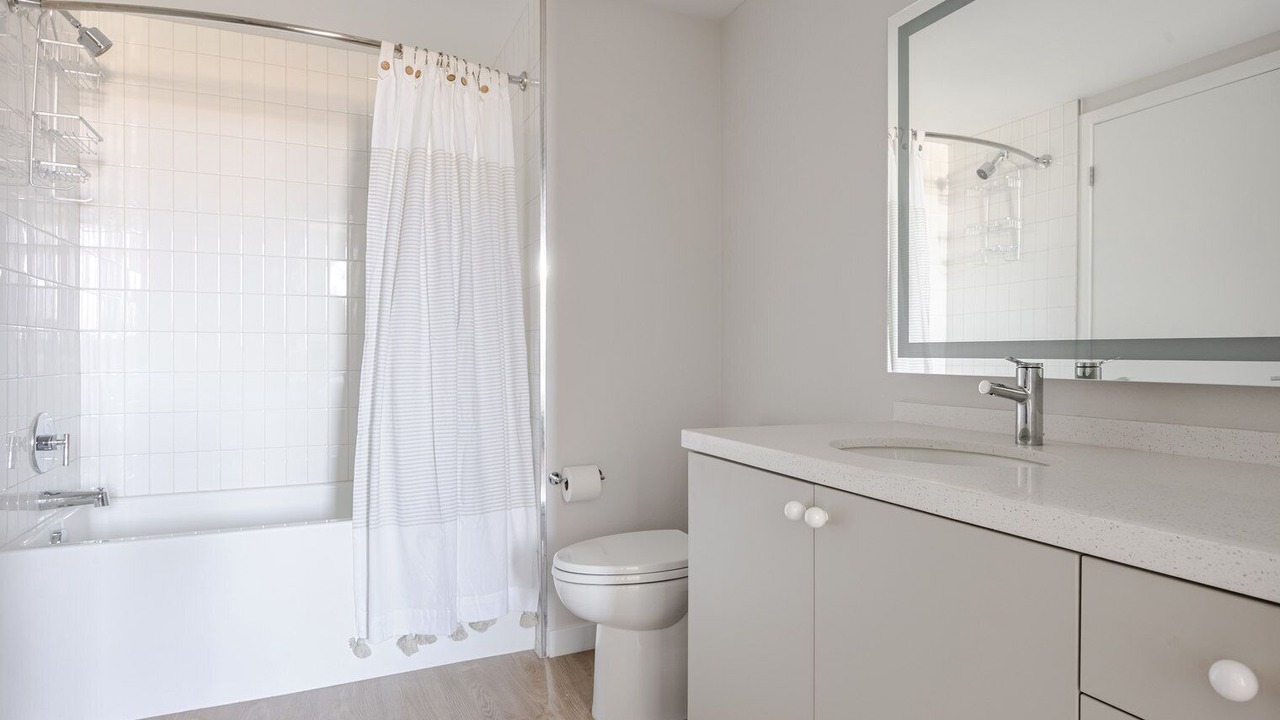 Photo of Bathroom in Chinatown