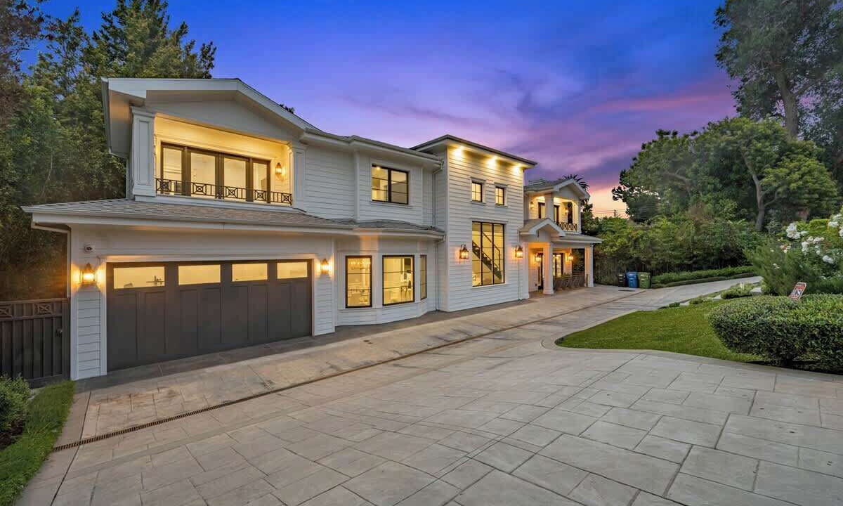 Photo of Outdoor in Brentwood