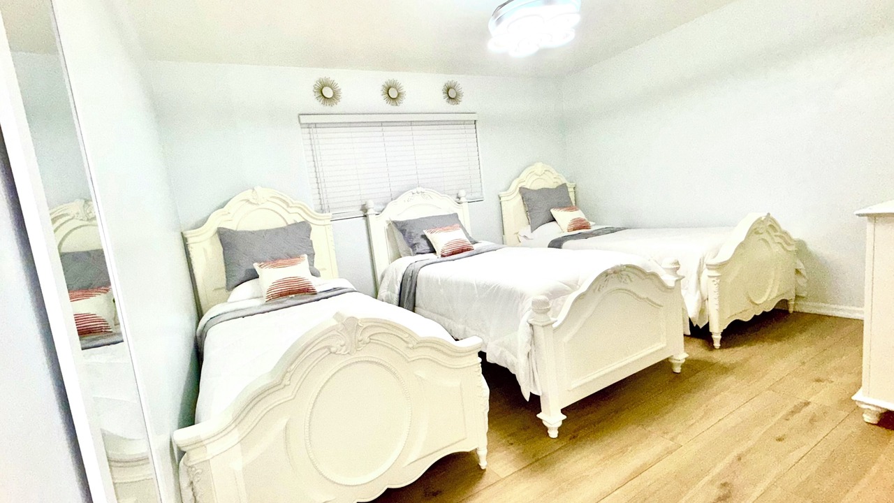 Photo of Bedroom in Bakersfield