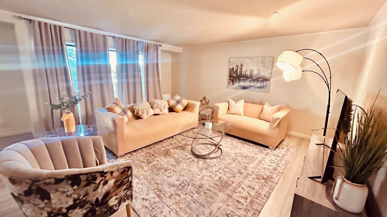 Photo of Livingroom in Pasadena