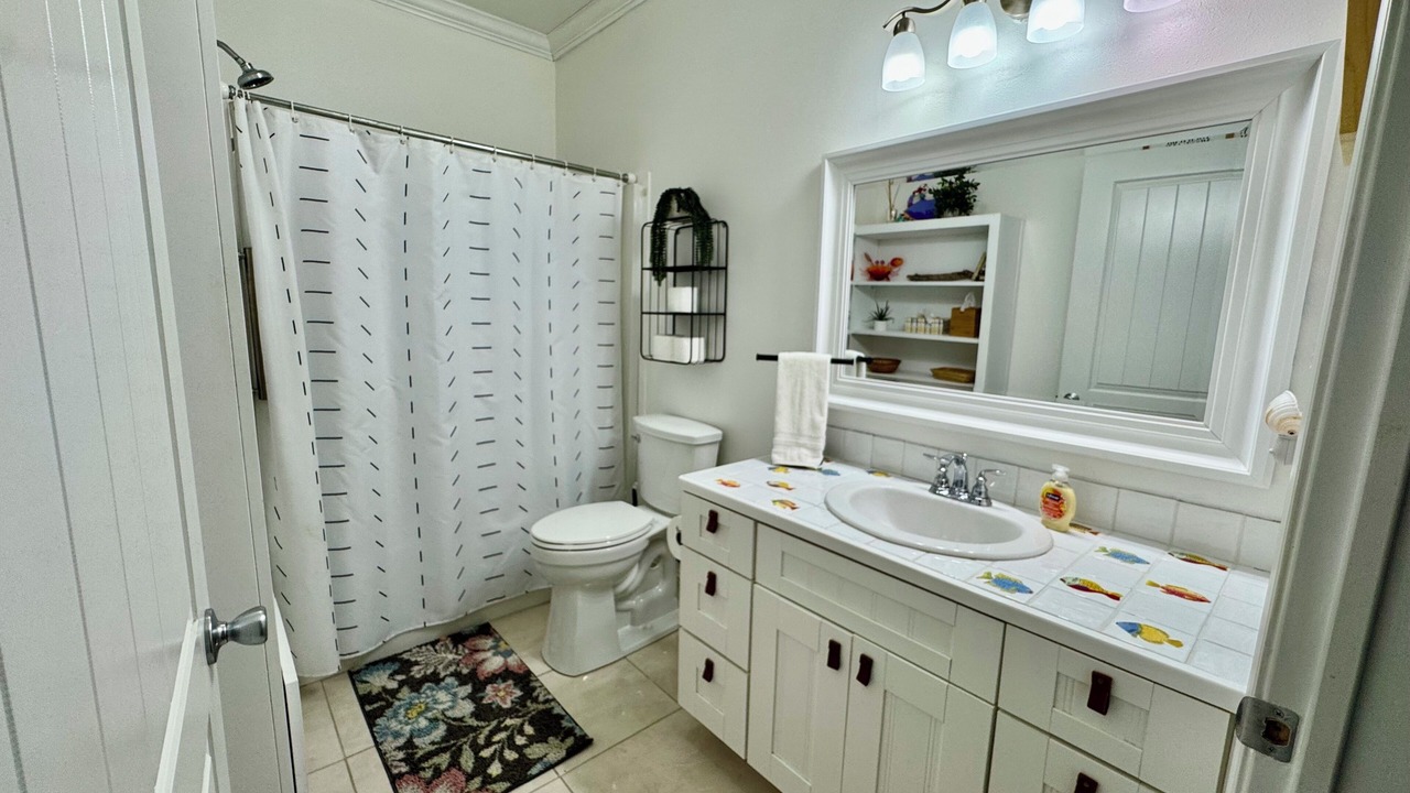 Photo of Bathroom in Ocean Springs