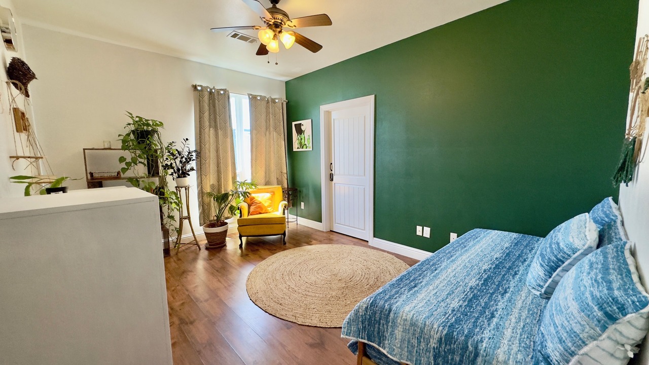 Photo of Bedroom in Ocean Springs