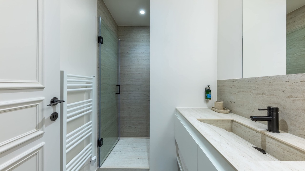 Photo of Bathroom in Chaussee-d'Antin