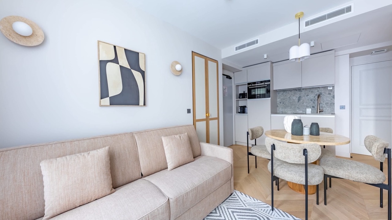 Photo of Livingroom in Chaussee-d'Antin