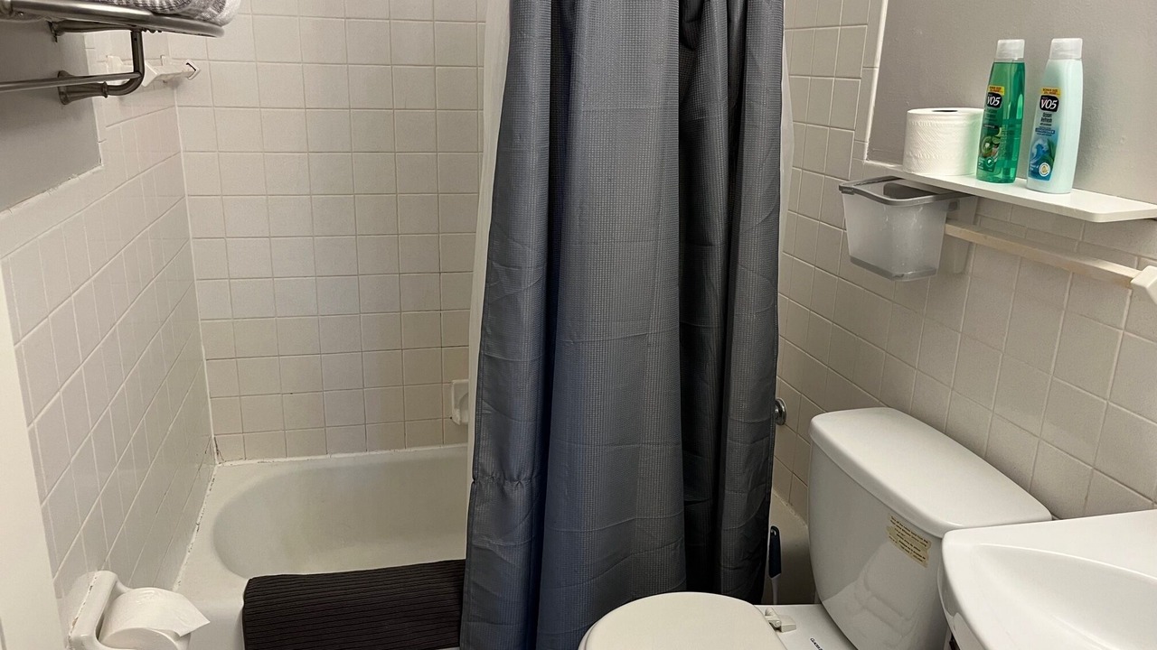 Photo of Bathroom in Wenonah