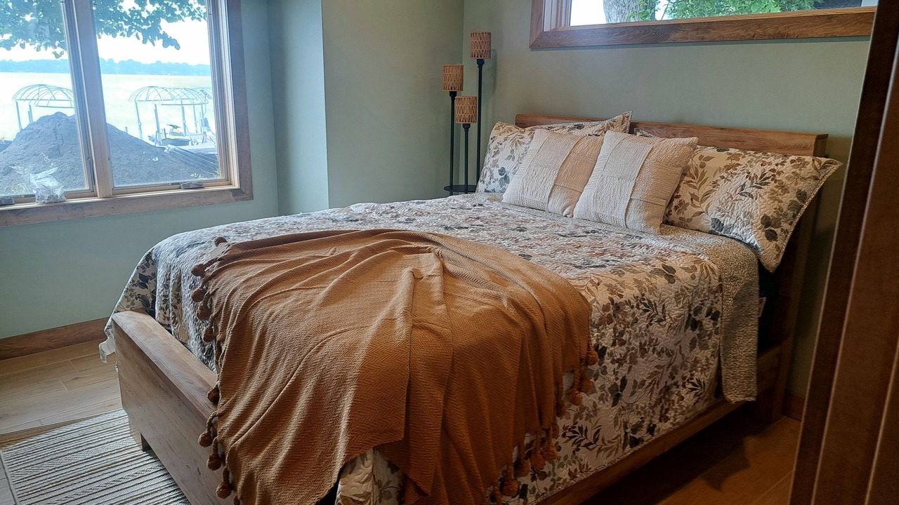 Photo of Bedroom in Detroit Lakes