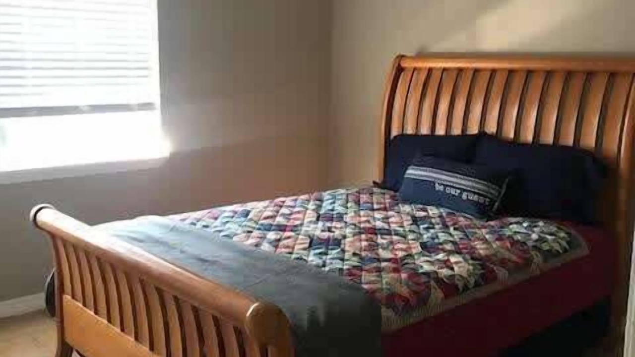 Photo of Bedroom in Pascagoula