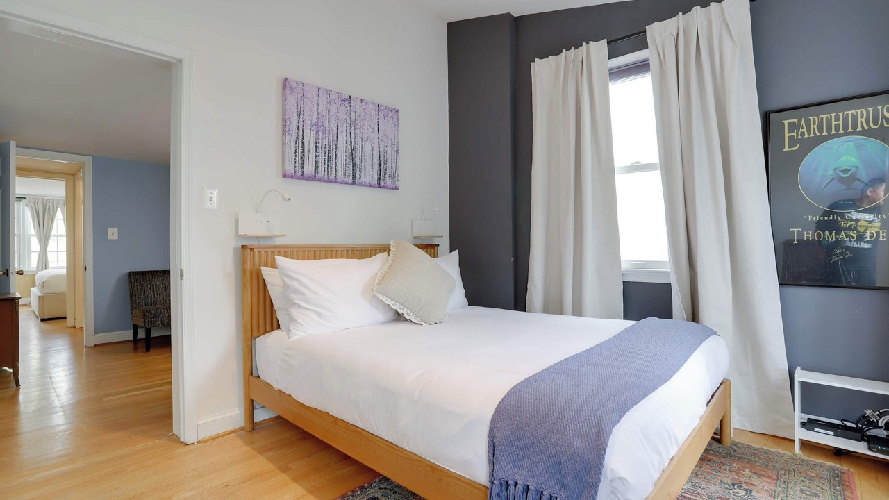 Photo of Bedroom in Capitol Hill