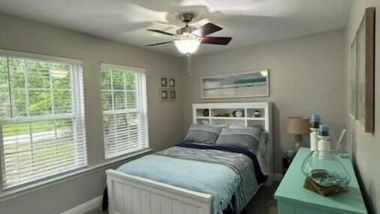Photo of Bedroom in Ocean Springs