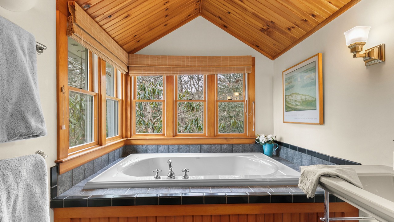 Photo of Bathroom in Sandwich
