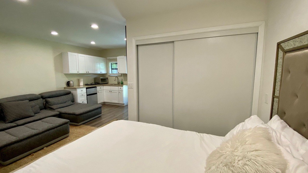 Photo of Bedroom in Beverly Hills