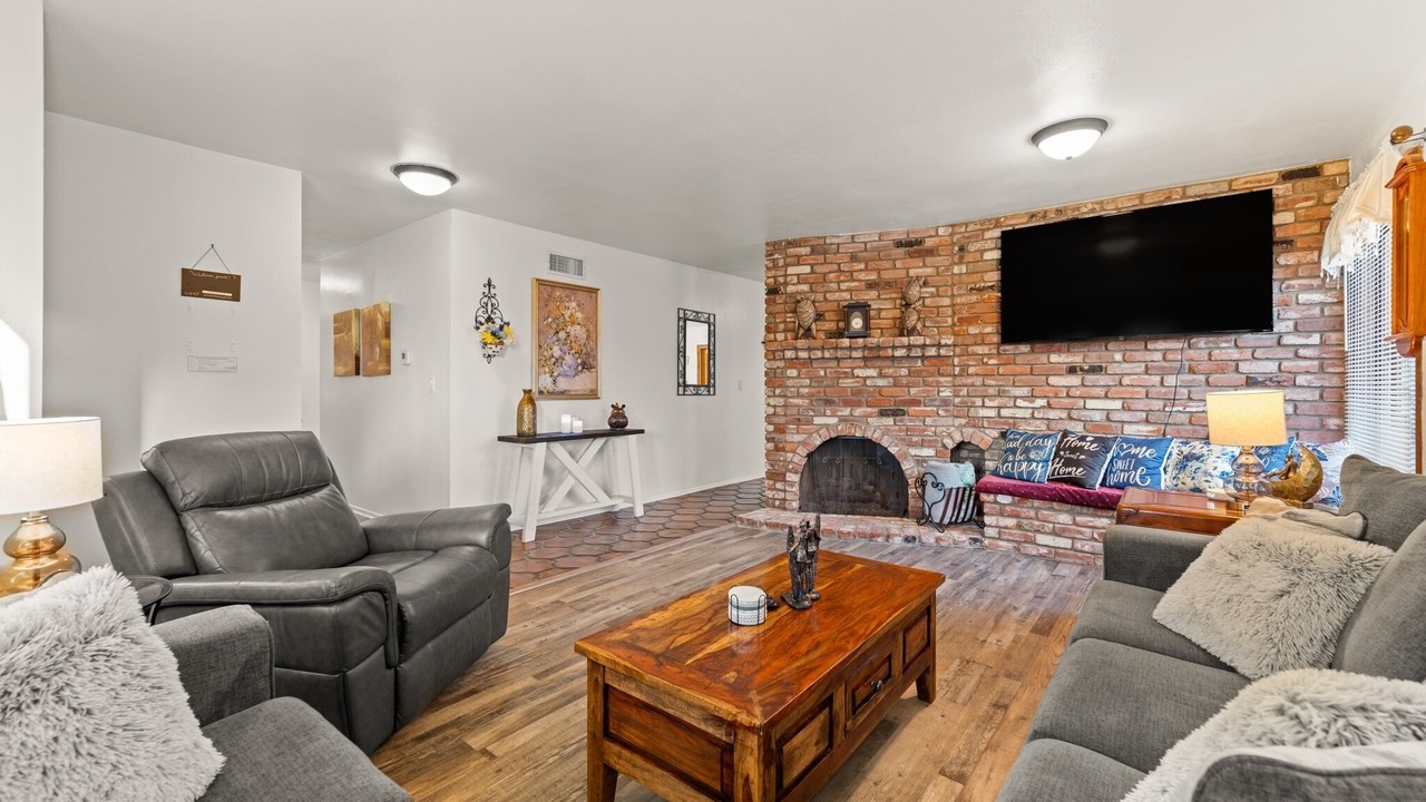 Photo of Livingroom in Ventura