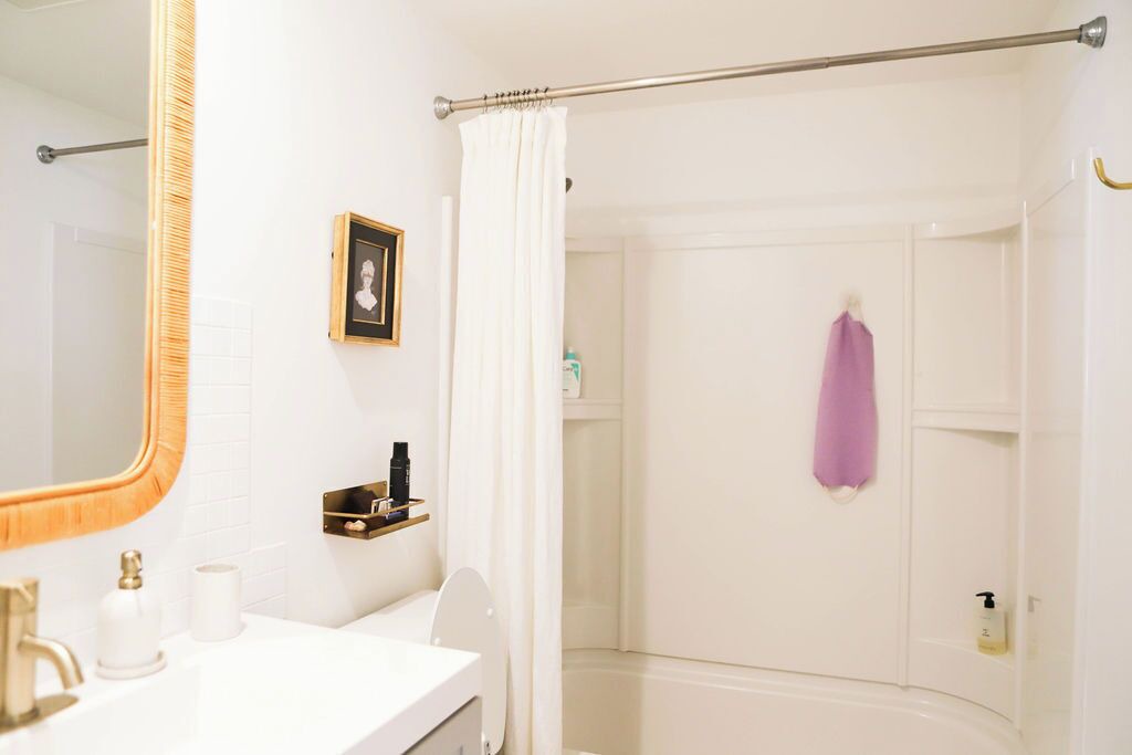 Photo of Bathroom in Sandwich