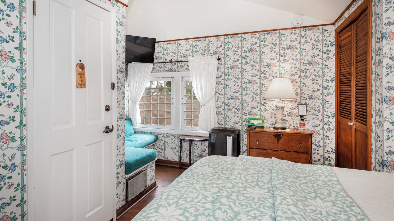 Photo of Bedroom in Oak Park