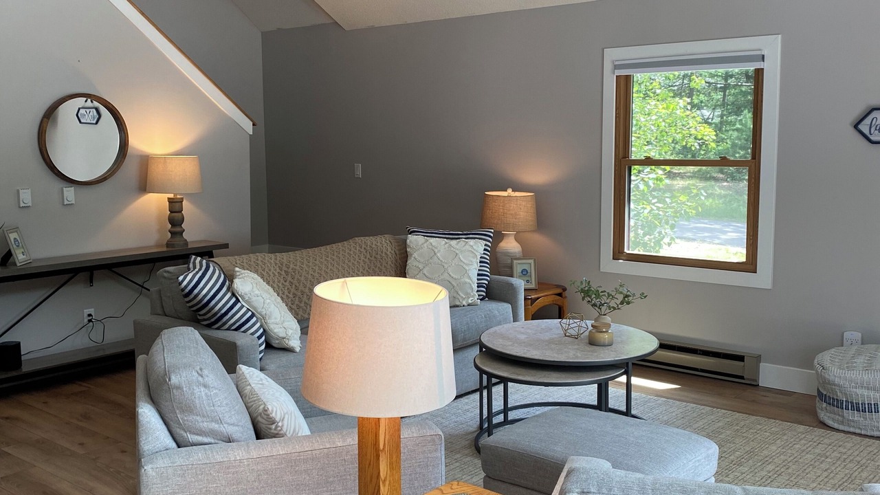 Photo of Livingroom in Nekoosa