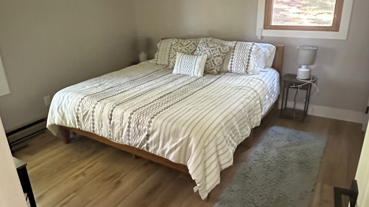 Photo of Bedroom in Nekoosa