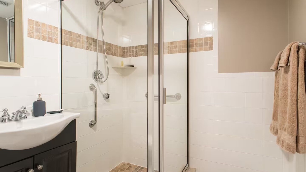 Photo of Bathroom in Brook Farm