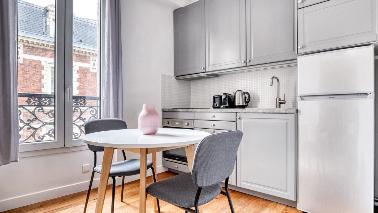 Photo of Kitchen in Quartier de la Plaine-de-Monceaux