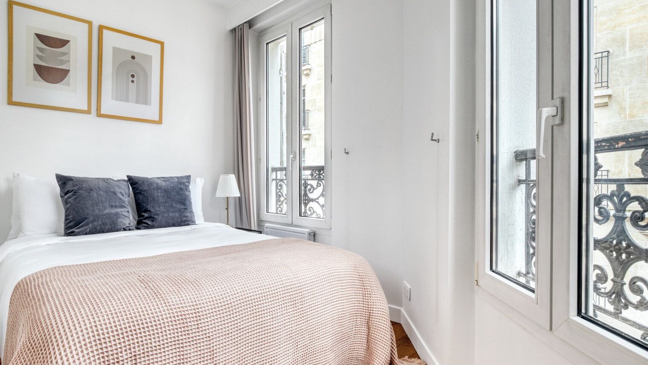 Photo of Bedroom in Quartier de la Plaine-de-Monceaux