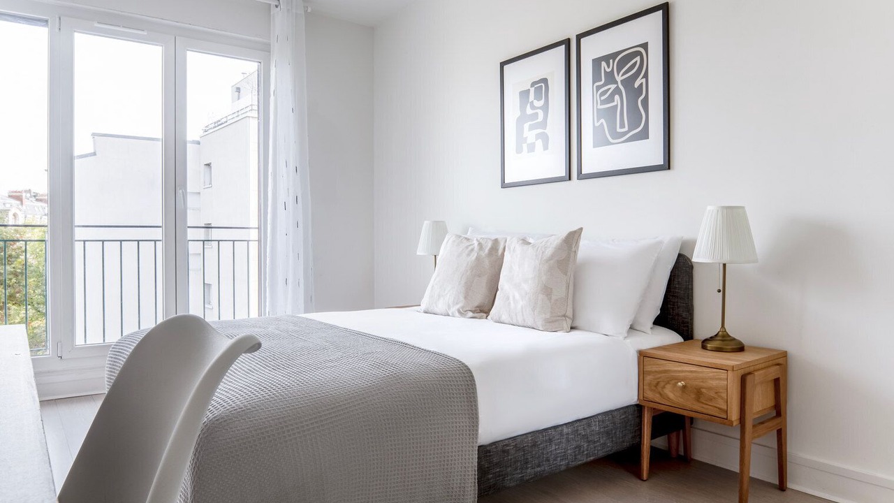 Photo of Bedroom in 17th Arrondissement