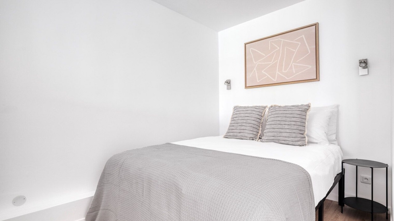 Photo of Bedroom in Notre-Dame-des-Champs