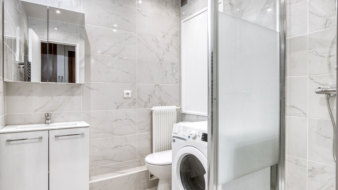 Photo of Bathroom in Notre-Dame-des-Champs
