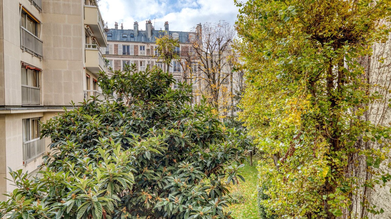 Photo of Outdoor in Notre-Dame-des-Champs