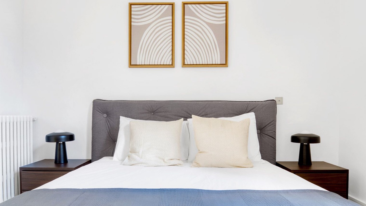 Photo of Bedroom in Passy