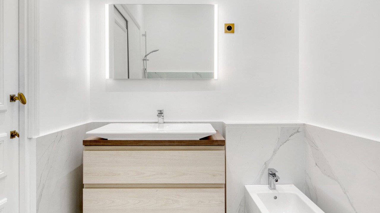 Photo of Bathroom in Passy