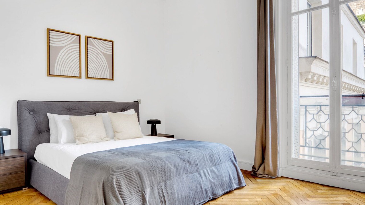 Photo of Bedroom in Passy