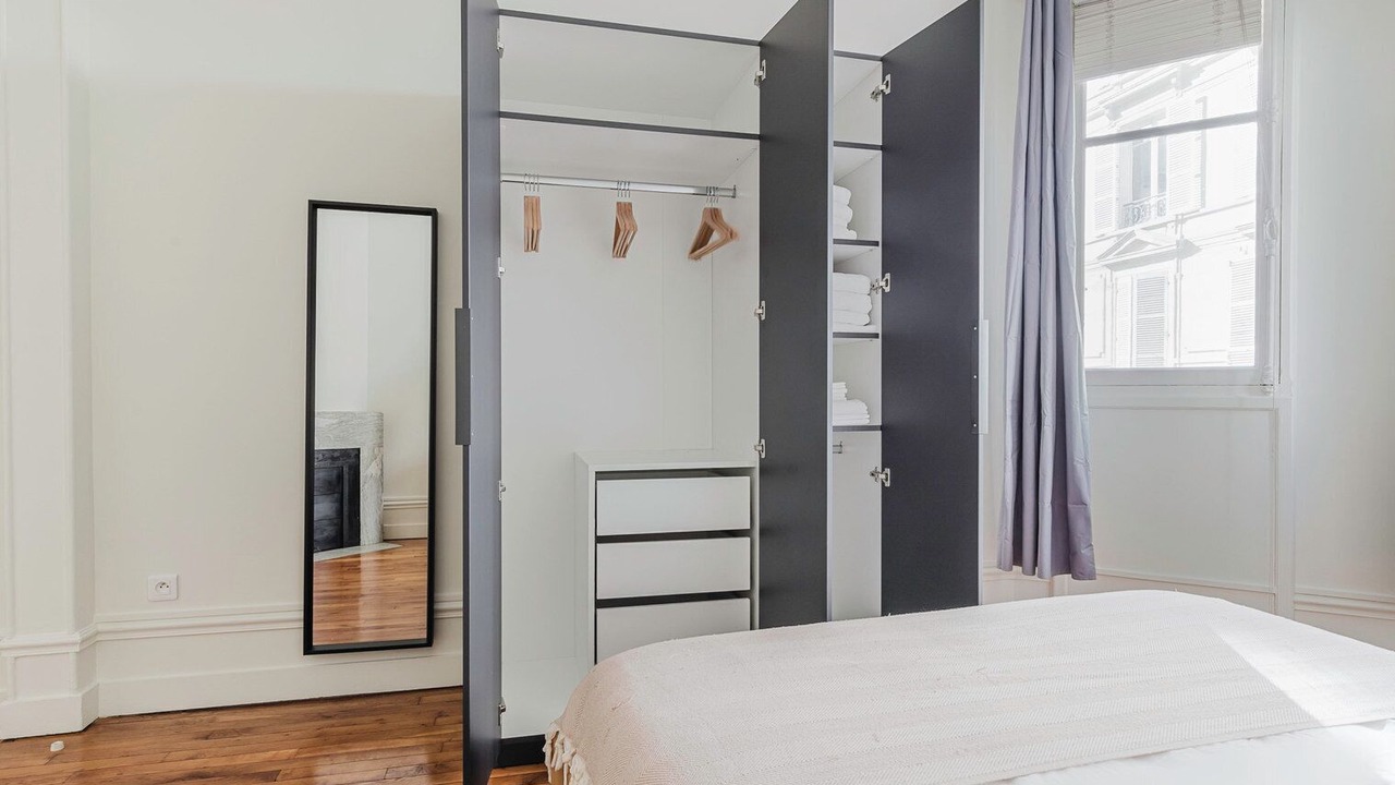 Photo of Bedroom in Notre-Dame-des-Champs