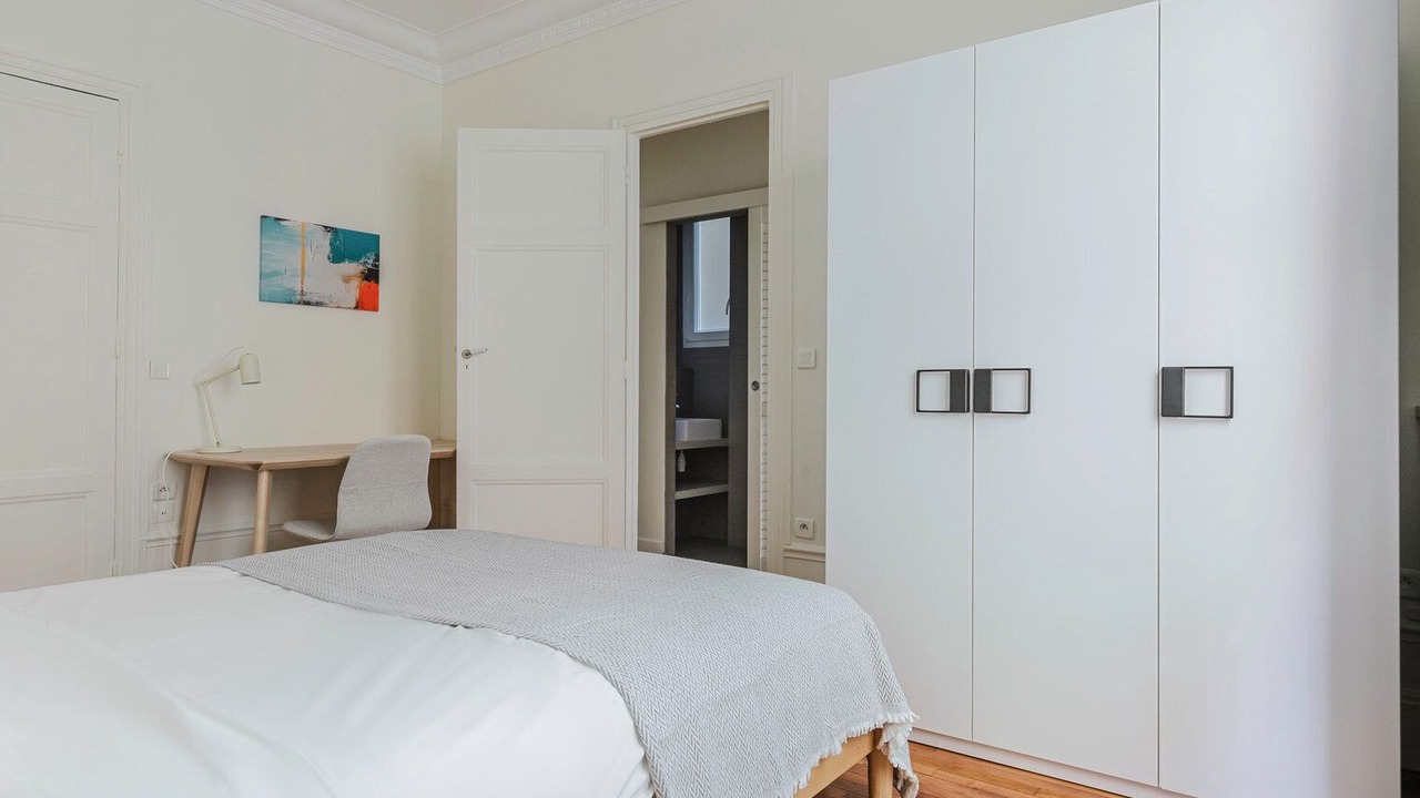 Photo of Bedroom in Notre-Dame-des-Champs