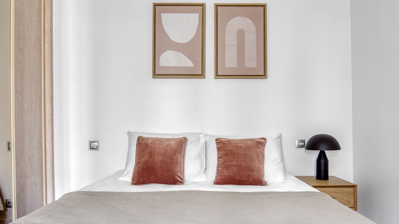 Photo of Bedroom in Notre-Dame-des-Champs