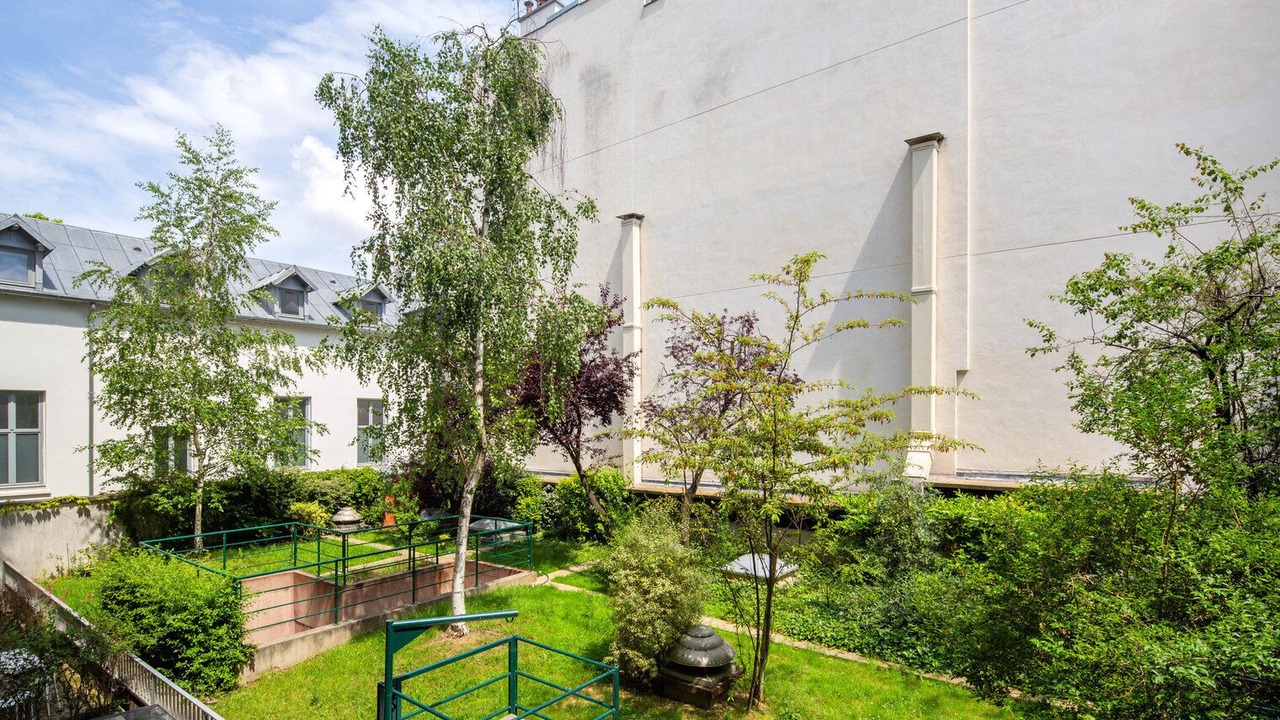 Photo of Outdoor in Notre-Dame-des-Champs
