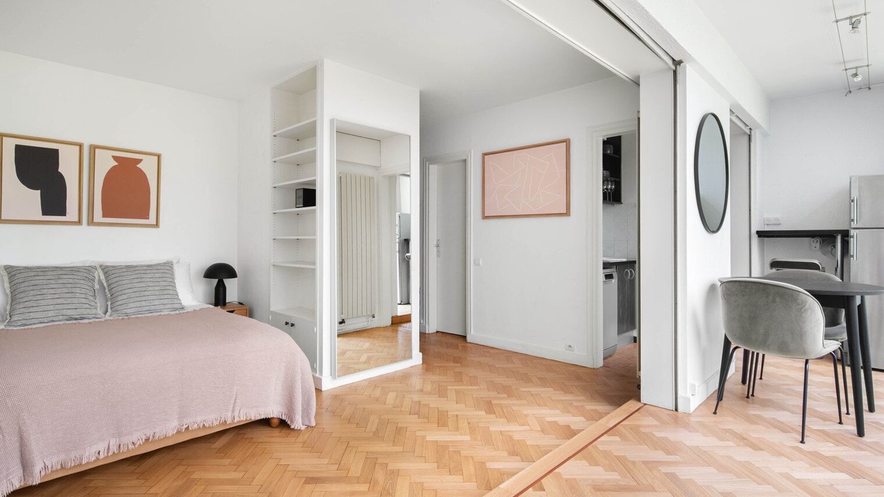Photo of Bedroom in Notre-Dame-des-Champs