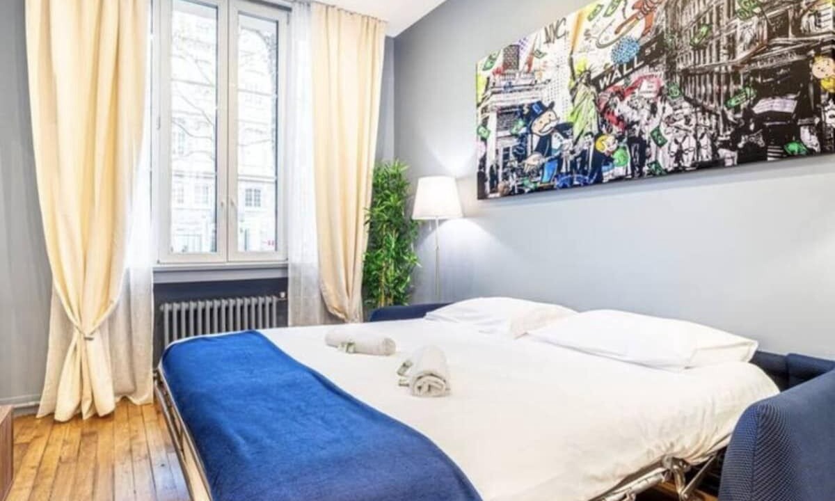 Photo of Bedroom in Combat