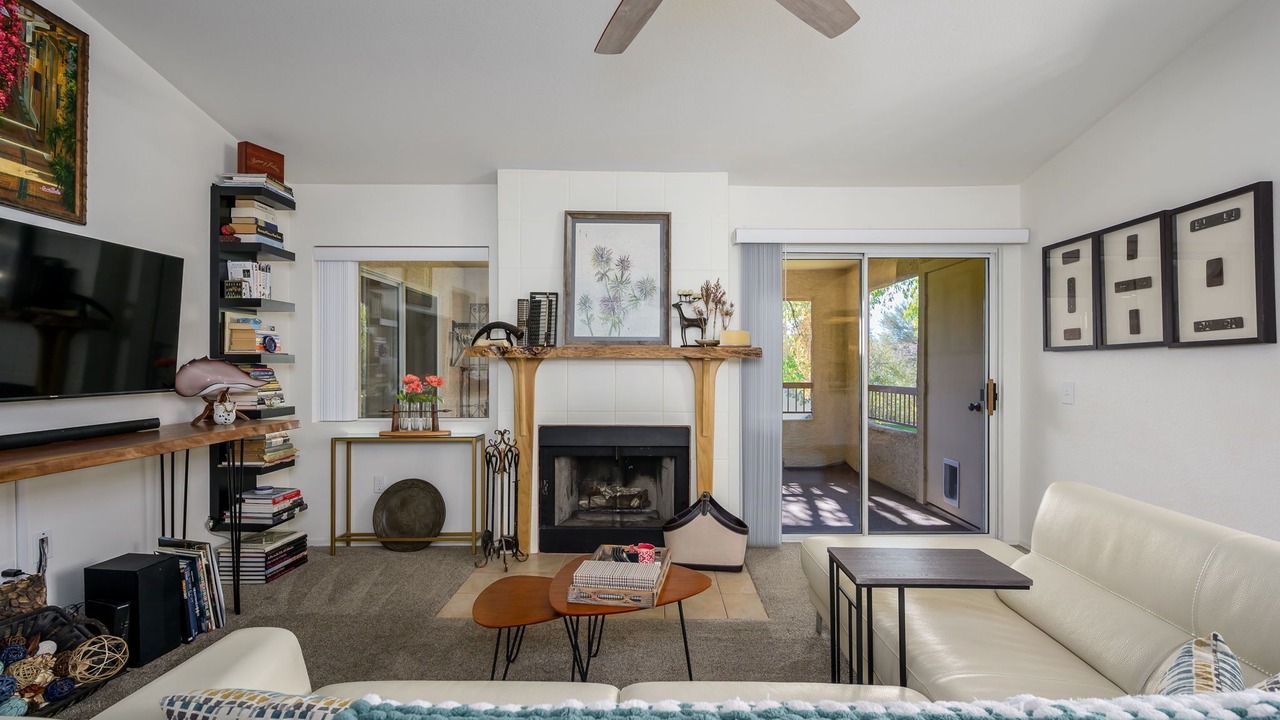 Photo of Livingroom in Villages Five