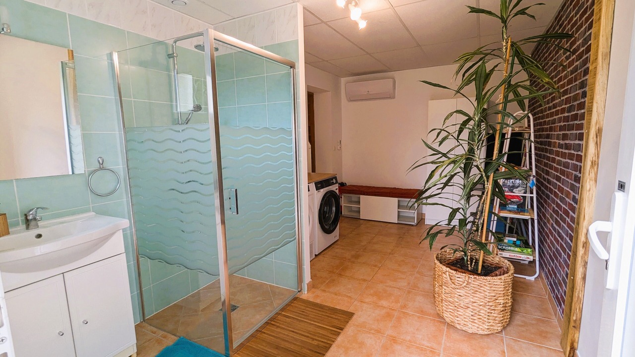 Photo of Bathroom in Anserville