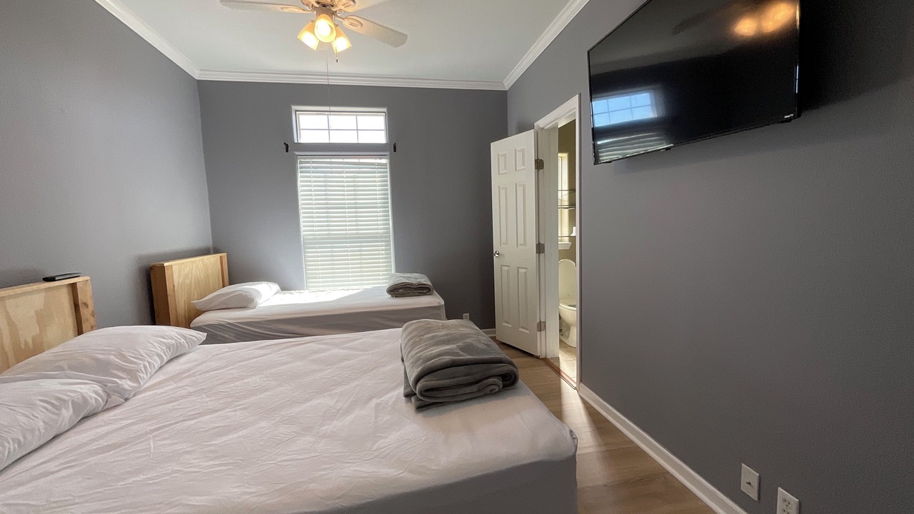 Photo of Bedroom in Jean Lafitte