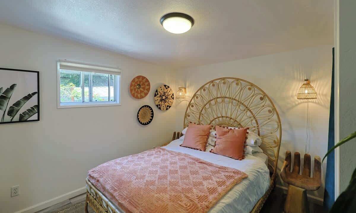 Photo of Outdoor in Fernwood