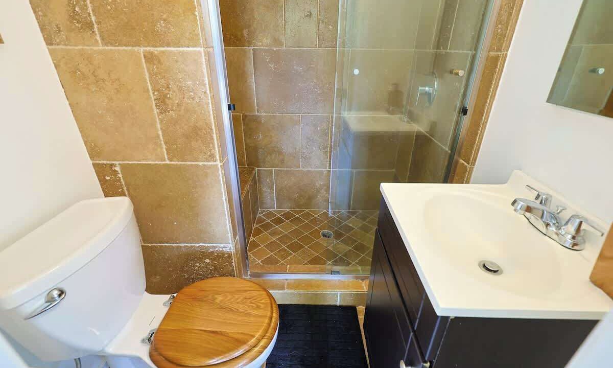 Photo of Bathroom in Fernwood