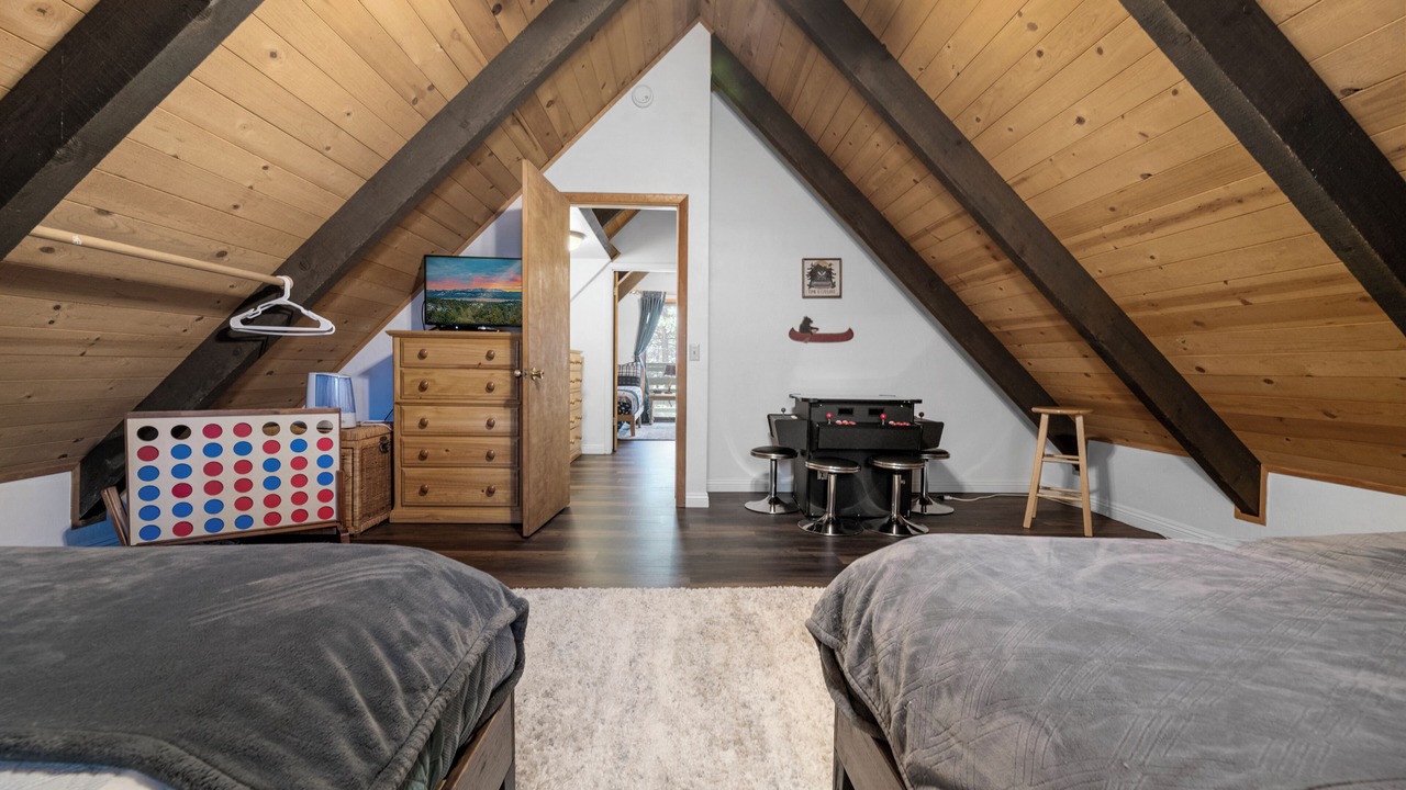 Photo of Bedroom in Summit Estates