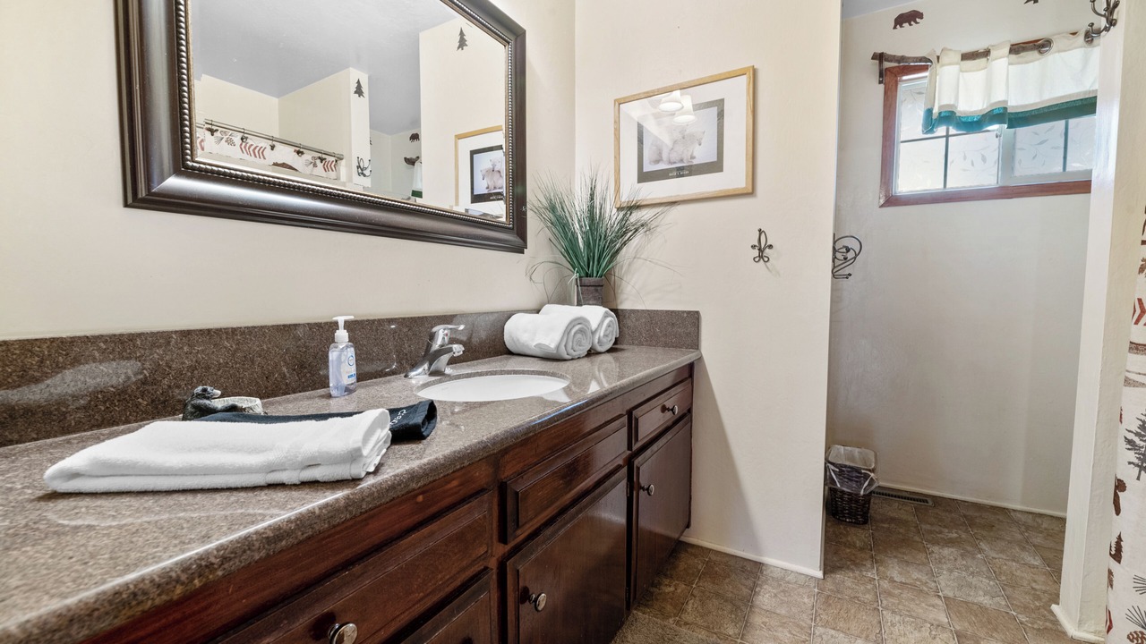 Photo of Bathroom in Summit Estates