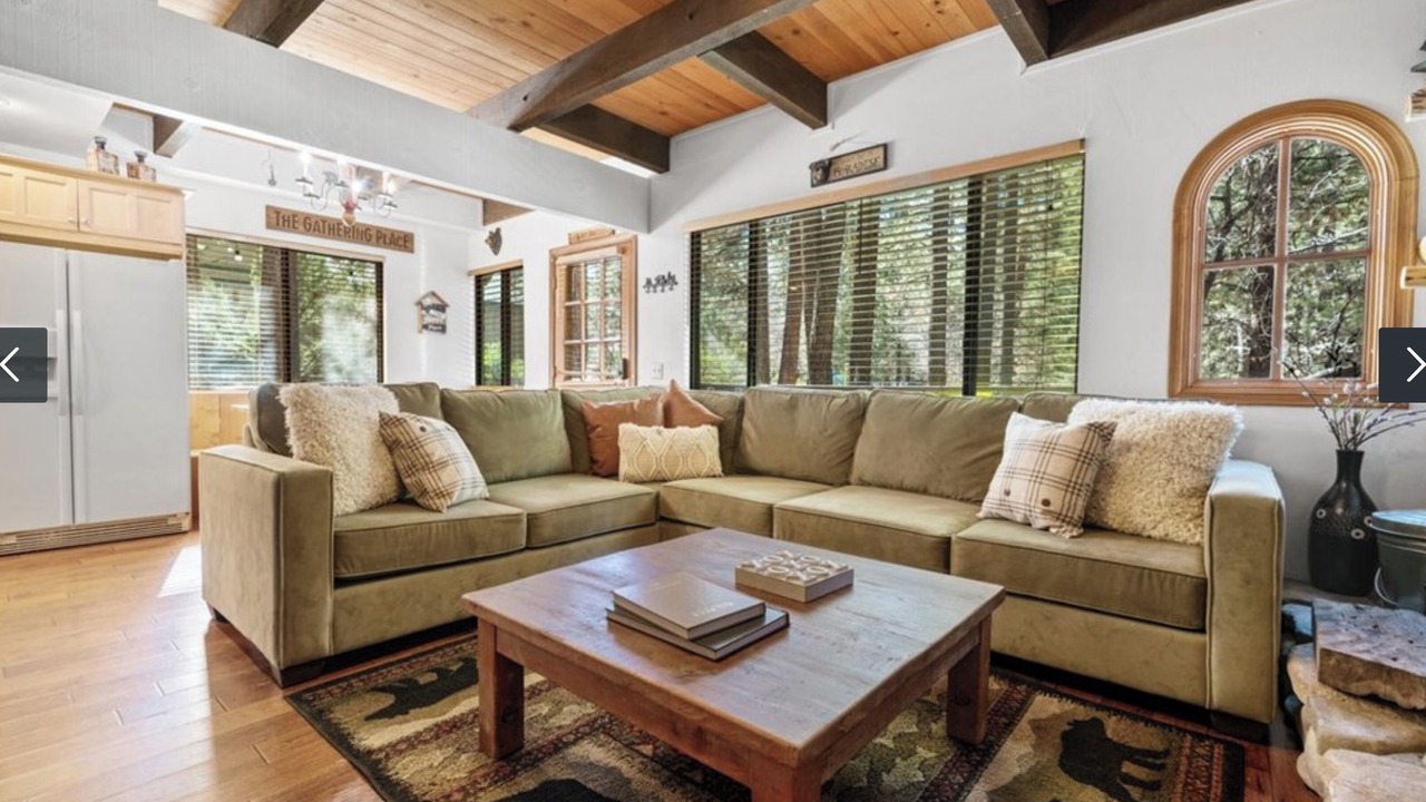 Photo of Bedroom in Summit Estates