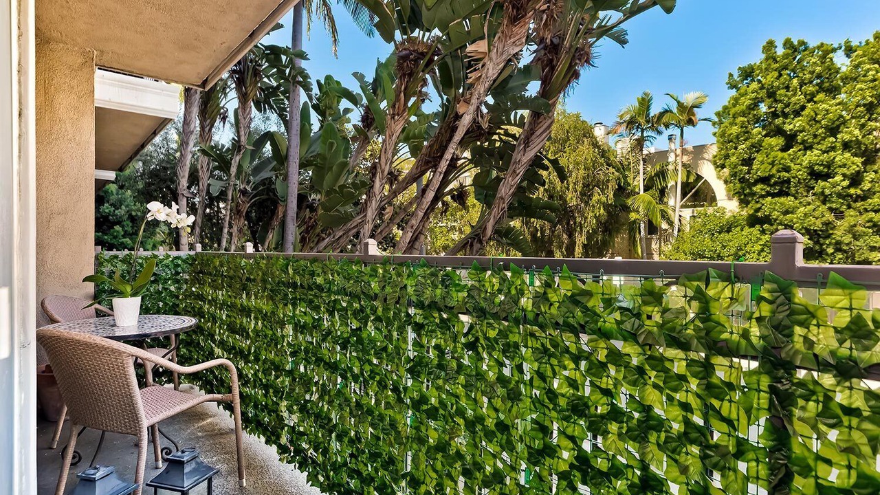 Photo of Outdoor in Beverly Grove
