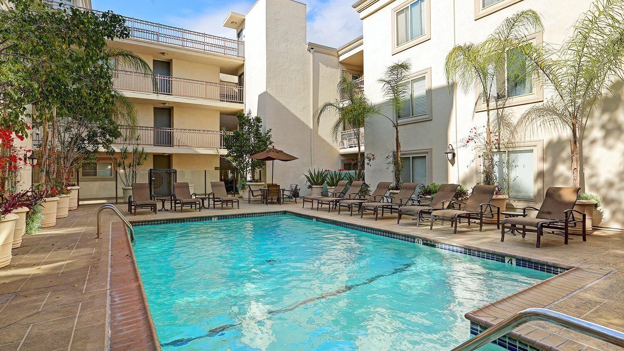 Photo of Outdoor in Beverly Grove