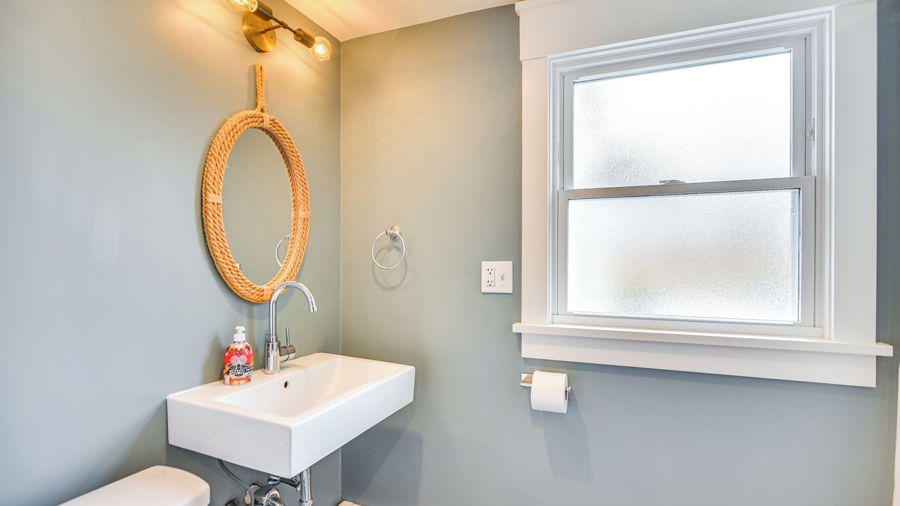 Photo of Bathroom in Jamestown