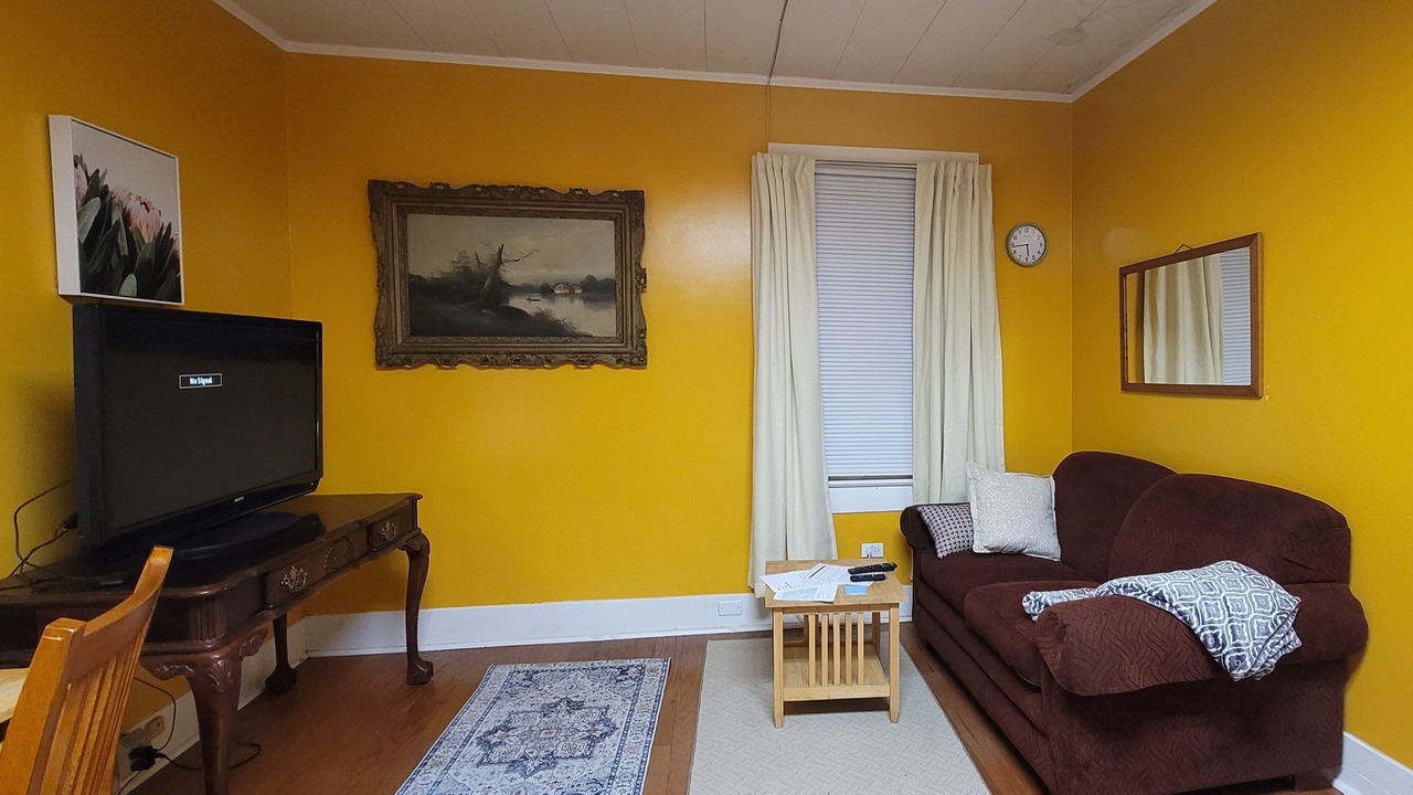 Photo of Livingroom in Grand Bay