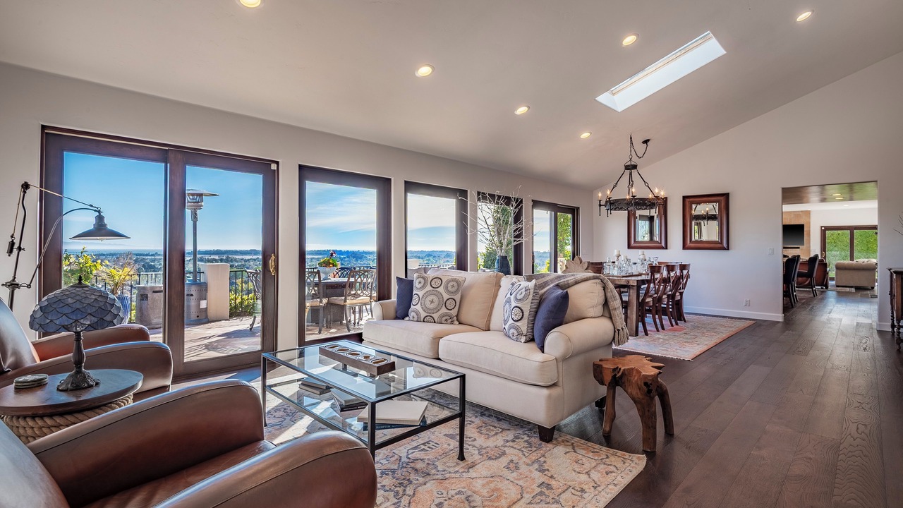 Photo of Livingroom in Goleta